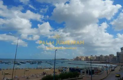 شقة - 3 غرف نوم - 2 حمامات للبيع في شارع خالد بن الوليد - ميامي - حي اول المنتزة - الاسكندرية