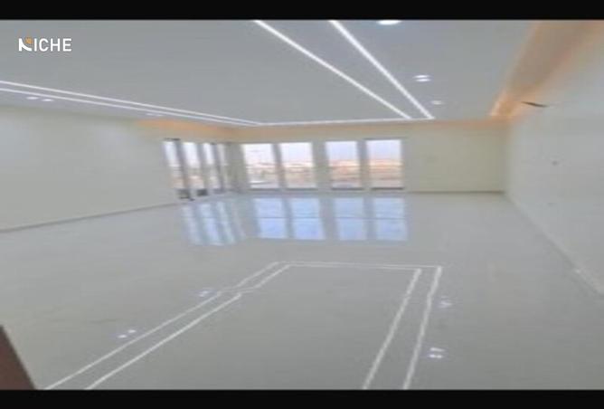 8378184 - Property Main Image