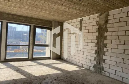 Office Space - Studio - 2 Bathrooms for sale in Mivida - 5th Settlement Compounds - The 5th Settlement - New Cairo City - Cairo