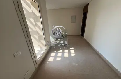 Duplex - 4 Bedrooms - 5 Bathrooms for rent in New Giza - Cairo Alexandria Desert Road - 6 October City - Giza