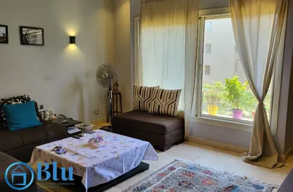 شقة - 2 غرف نوم - 2 حمامات للايجار في ذا فيلدج - المستثمرين الجنوبية - مدينة القاهرة الجديدة - القاهرة