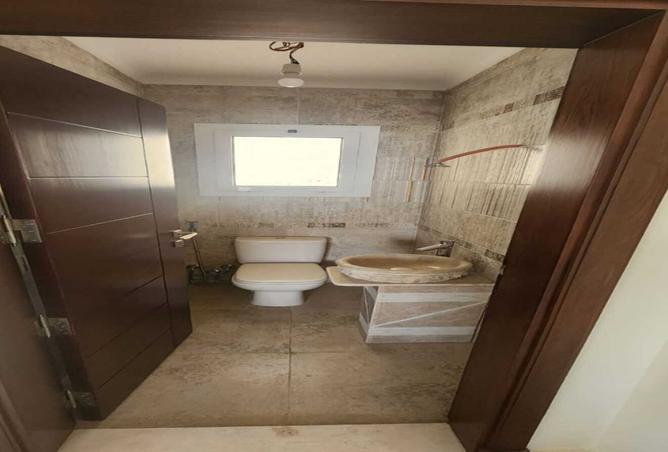 8280260 - Property Image 3