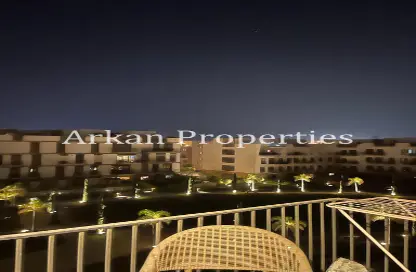 شقة - 3 غرف نوم - 3 حمامات للايجار في ذا كورت ياردز - كمبوندات الشيخ زايد - الشيخ زايد - الجيزة