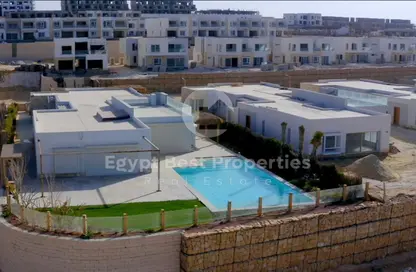 شاليه - 3 غرف نوم - 4 حمامات للبيع في المصيف - راس الحكمة - الساحل الشمالي