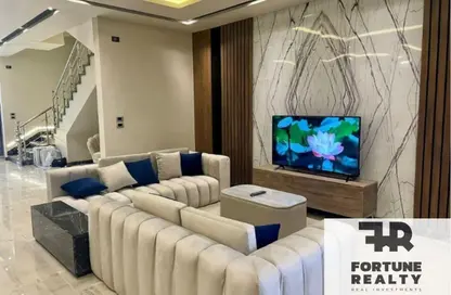 Twin House - 4 Bedrooms - 5 Bathrooms for rent in Layan Residence - 5th Settlement Compounds - The 5th Settlement - New Cairo City - Cairo