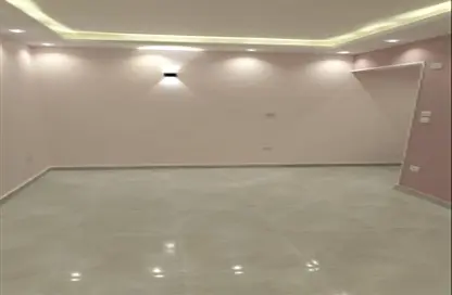 شقة - 3 غرف نوم - 2 حمامات للبيع في حدائق الاهرام - الجيزة