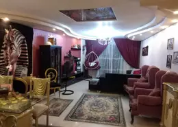 شقة - 3 غرف نوم - 2 حمامات للبيع في شارع بلبيس - الحي الثالث - مدينة العبور - القليوبية