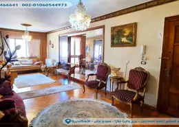 شقة - 3 غرف نوم - 3 حمامات للبيع في شارع سوريا - رشدي - حي شرق - الاسكندرية