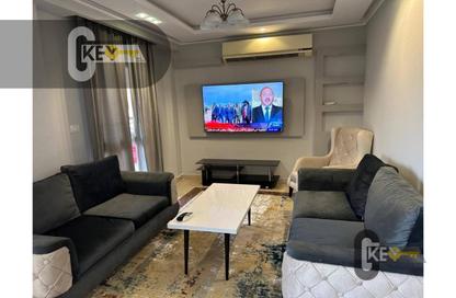 Apartment - 2 Bedrooms - 1 Bathroom for rent in Talaat Mostafa St. - Rehab City Second Phase - Al Rehab - New Cairo City - Cairo