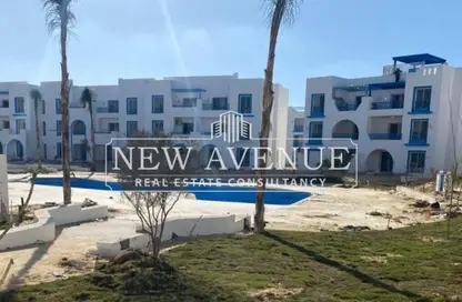 Chalet - 3 Bedrooms - 2 Bathrooms for sale in Mountain View - Ras Al Hekma - North Coast