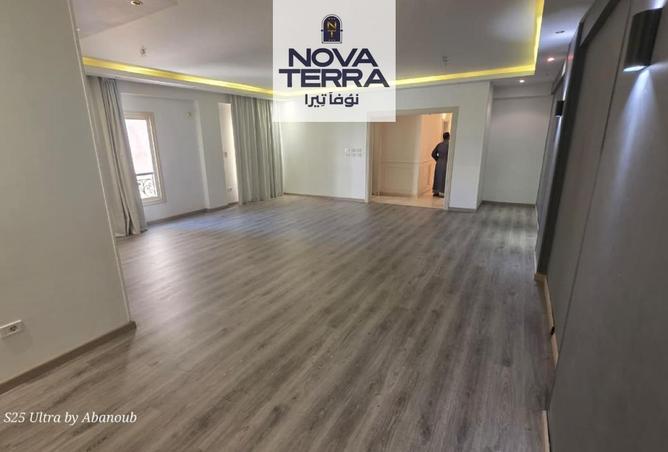 8005055 - Property Image 2