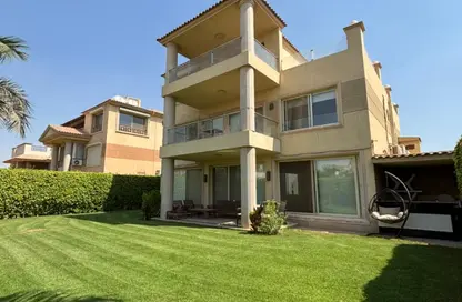 Villa - 4 Bedrooms - 5 Bathrooms for sale in Royal City - Sheikh Zayed Compounds - Sheikh Zayed City - Giza