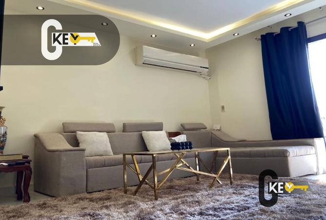 8364993 - Property Image 2