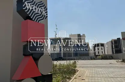 Whole Building - Studio - 1 Bathroom for sale in Heartwork - The 5th Settlement - New Cairo City - Cairo