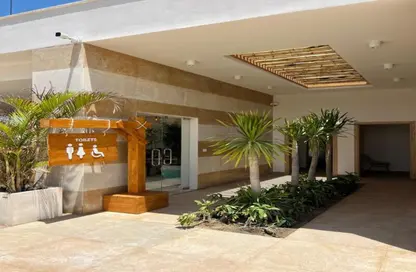 Chalet - 2 Bedrooms - 2 Bathrooms for sale in Seashell - Ras Al Hekma - North Coast
