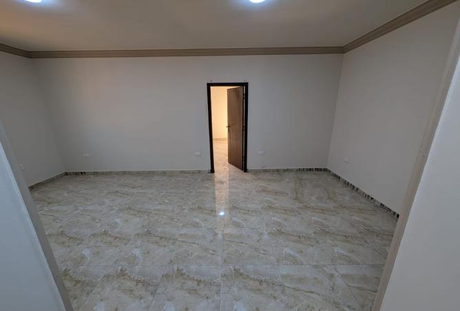 8206554 - Property Image 3