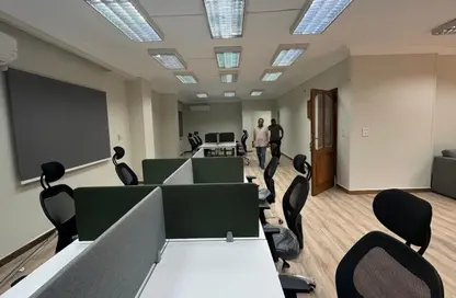Office Space - Studio - 3 Bathrooms for rent in Maadi - Hay El Maadi - Cairo