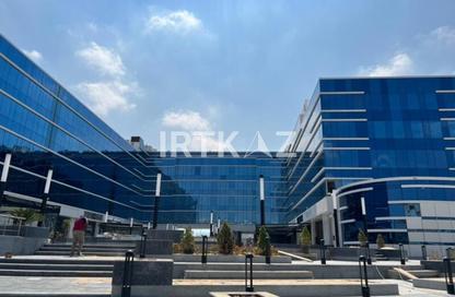 Office Space - Studio - 1 Bathroom for sale in Trivium Square - North Teseen St. - The 5th Settlement - New Cairo City - Cairo