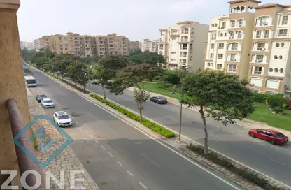 Apartment - 3 Bedrooms - 3 Bathrooms for rent in Privado - Madinaty - Cairo