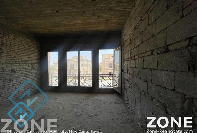 8131901 - Property Image 2