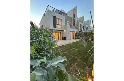 Villa - 5 Bedrooms - 5 Bathrooms for rent in Sodic East - 6th District - New Heliopolis - Cairo