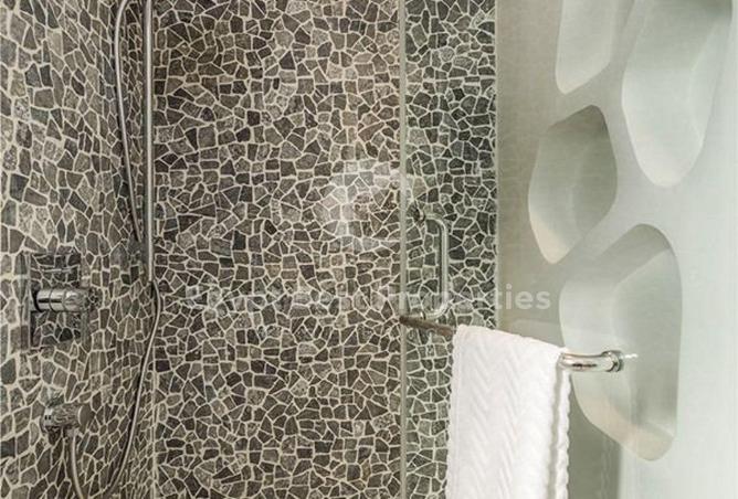 8394408 - Property Image 3