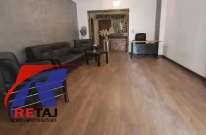 شقة - 2 غرف نوم - 1 حمام للبيع في شارع 17 - الحي الثالث - التجمع الخامس - مدينة القاهرة الجديدة - القاهرة