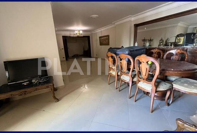 8074041 - Property Image 2