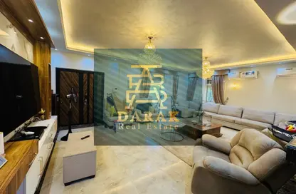 Villa - 5 Bedrooms - 5 Bathrooms for sale in Madinaty - Cairo