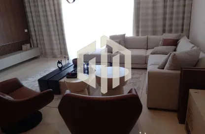 Apartment - 2 Bedrooms - 2 Bathrooms for sale in Lake View Residence - 5th Settlement Compounds - The 5th Settlement - New Cairo City - Cairo