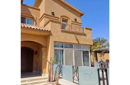 Villa - 4 Bedrooms - 5 Bathrooms for rent in Swan Lake - The 1st Settlement - New Cairo City - Cairo