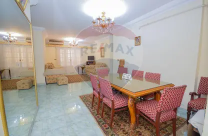 Apartment - 4 Bedrooms - 2 Bathrooms for sale in Sporting - Hay Sharq - Alexandria