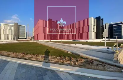 Office Space - Studio - 1 Bathroom for rent in Hyde Park Business District Mall - South Teseen St. - The 5th Settlement - New Cairo City - Cairo