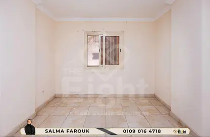 شقة - 2 غرف نوم - 1 حمام للبيع في شارع مصطفى كامل - السيوف - حي اول المنتزة - الاسكندرية