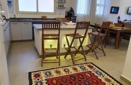 شقة - 3 غرف نوم - 3 حمامات للايجار في حى اسكان الجامعه الامريكية - كمبوندات التجمع الخامس - التجمع الخامس - مدينة القاهرة الجديدة - القاهرة