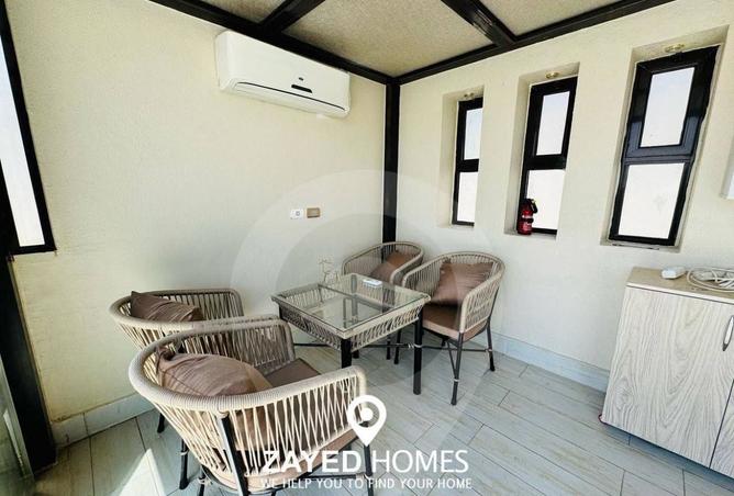 8024430 - Property Image 2