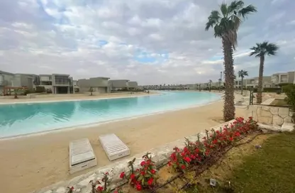 Chalet - 2 Bedrooms - 2 Bathrooms for sale in Azha North - Ras Al Hekma - North Coast