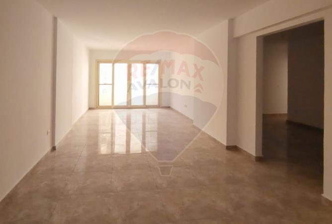 7996934 - Property Image 2