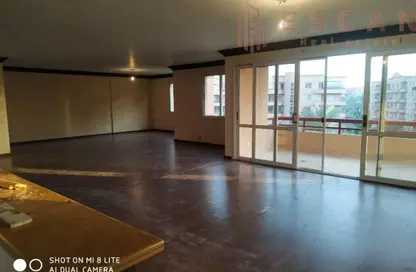 Apartment - 3 Bedrooms - 3 Bathrooms for rent in Omar Ibn Al Khattab St. - Rehab City Forth Phase - Al Rehab - New Cairo City - Cairo