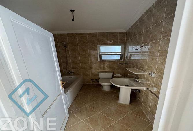 8138554 - Property Image 3