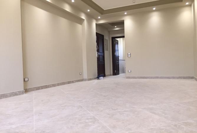 7989860 - Property Main Image