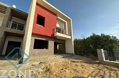 Townhouse - 3 Bedrooms - 4 Bathrooms for sale in Privado - Madinaty - Cairo