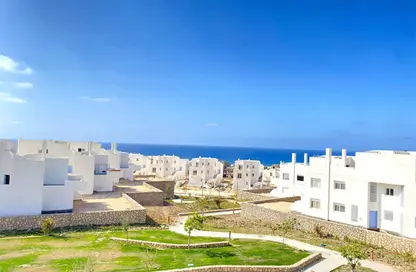 Chalet - 2 Bedrooms - 3 Bathrooms for sale in Furl Jefaira - Jefaira - Ras Al Hekma - North Coast