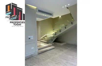 تاون هاوس - 5 غرف نوم - 4 حمامات للبيع في ذا كراون - طريق مصر اسكندرية الصحراوي - مدينة 6 أكتوبر - الجيزة