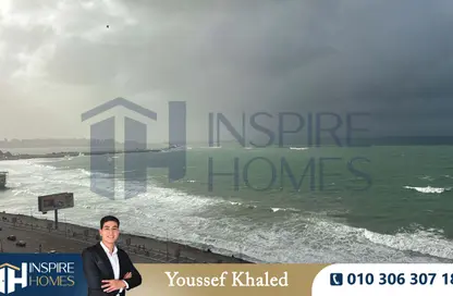 Apartment - 2 Bedrooms - 2 Bathrooms for rent in Camp Chezar - Hay Wasat - Alexandria