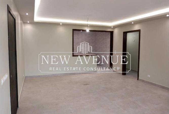 8232878 - Property Image 2