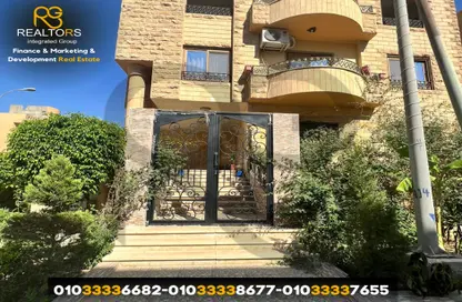 Villa - 5 Bedrooms - 5 Bathrooms for sale in Al Fardous City - Al Wahat Road - 6 October City - Giza