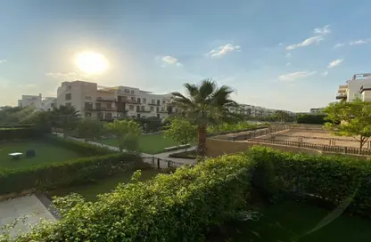 Penthouse - 4 Bedrooms - 5 Bathrooms for sale in Westown - Sheikh Zayed Compounds - Sheikh Zayed City - Giza