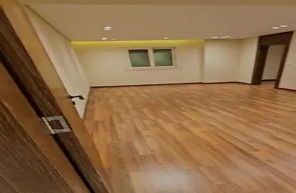 Apartment - 3 Bedrooms - 3 Bathrooms for sale in Mohi Al Din Abou El Ezz St. - Dokki - Giza