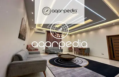 Apartment - 3 Bedrooms - 2 Bathrooms for sale in Area A - Ganoob El Acadimia - New Cairo City - Cairo